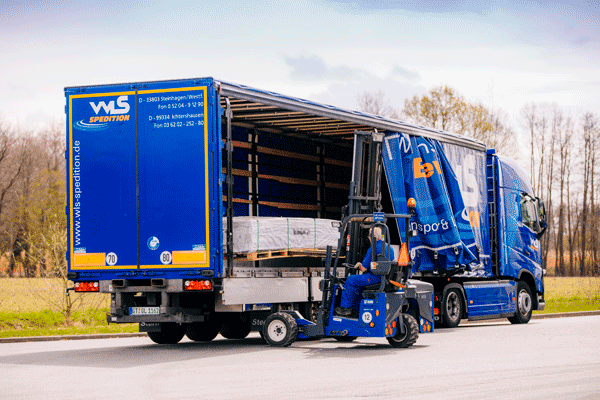 Die LogCoop Transportnetzwerk GmbH & Co. KG hat ihr Mitnahmestapler Netzwerk (MNSN) flächendeckend auf fünf weitere europäische Staaten ausgeweitet. (Foto: WLS Spedition GmbH)